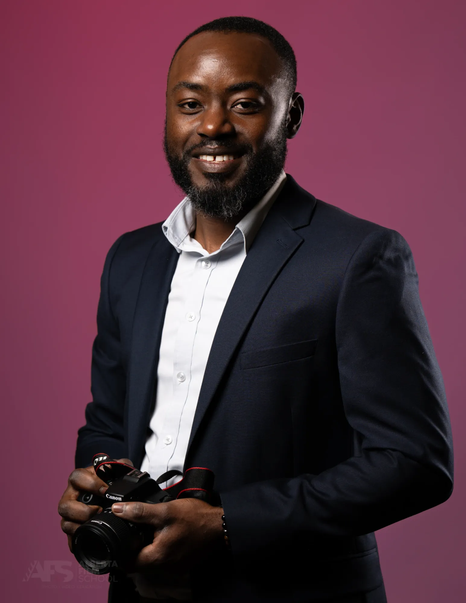 Divine Alangeh Ngangfen — Photographer & Videographer