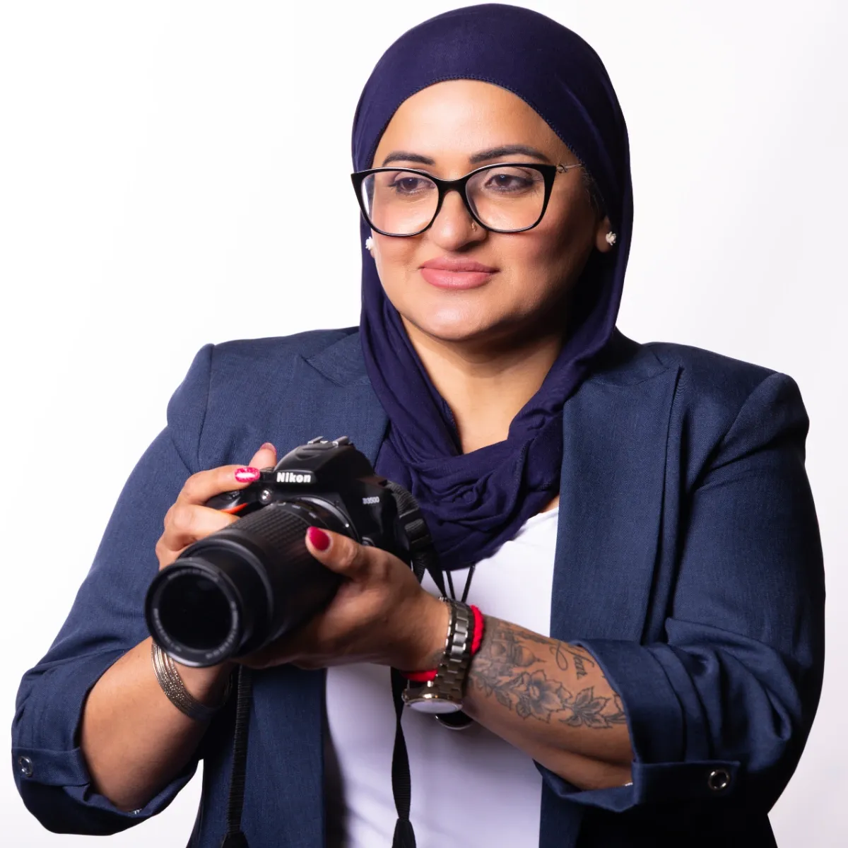 Aisha Zafar — Photographer